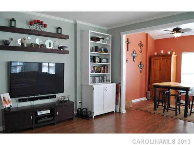 5036 Prosperity Ridge Road, Unit 5036 Charlotte, NC 28269 - Photo 9 of 16 Gallery Image 9
