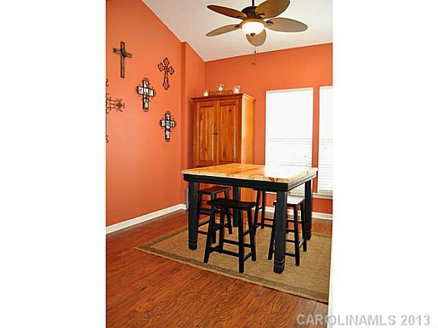 5036 Prosperity Ridge Road, Unit 5036 Charlotte, NC 28269 - Photo 10 of 16 Gallery Image 10