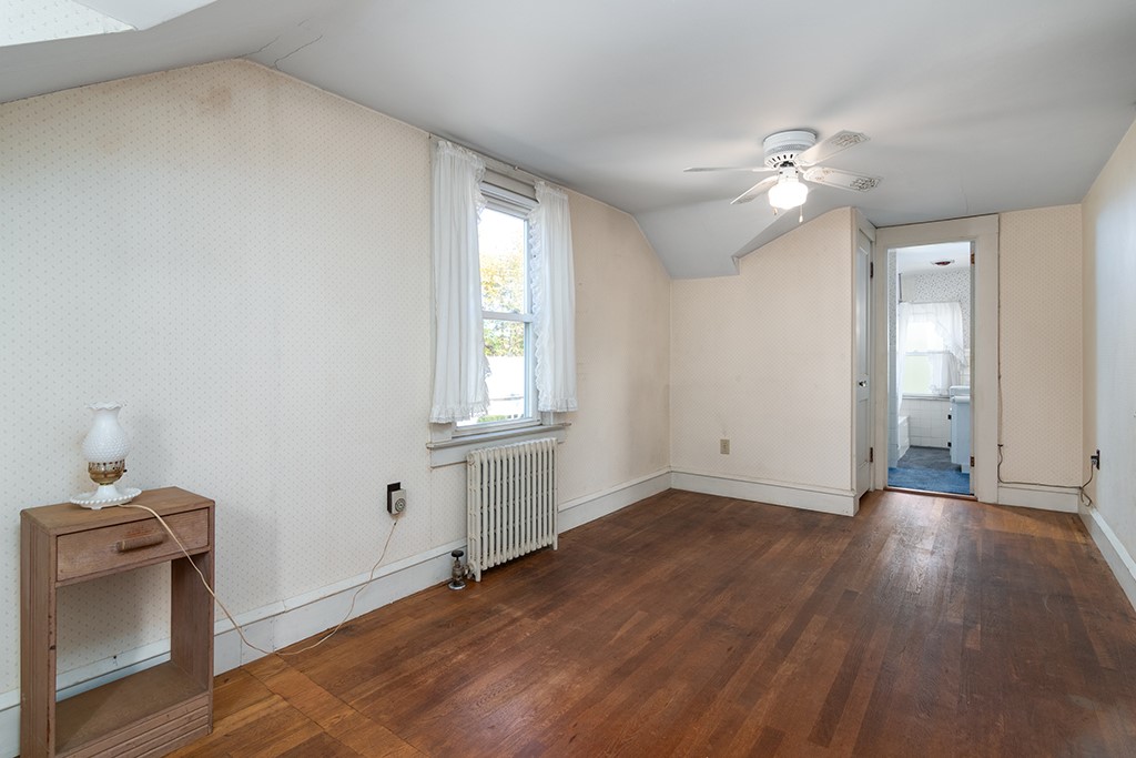 154 Essex Road North Kingstown, RI 02852 - Photo 22 of 28 BEDROOM 1