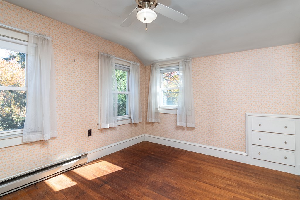 154 Essex Road North Kingstown, RI 02852 - Photo 26 of 28 BEDROOM 2