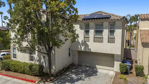 $724,900 | 1002 Teatro Circle, El Cajon, CA 92021