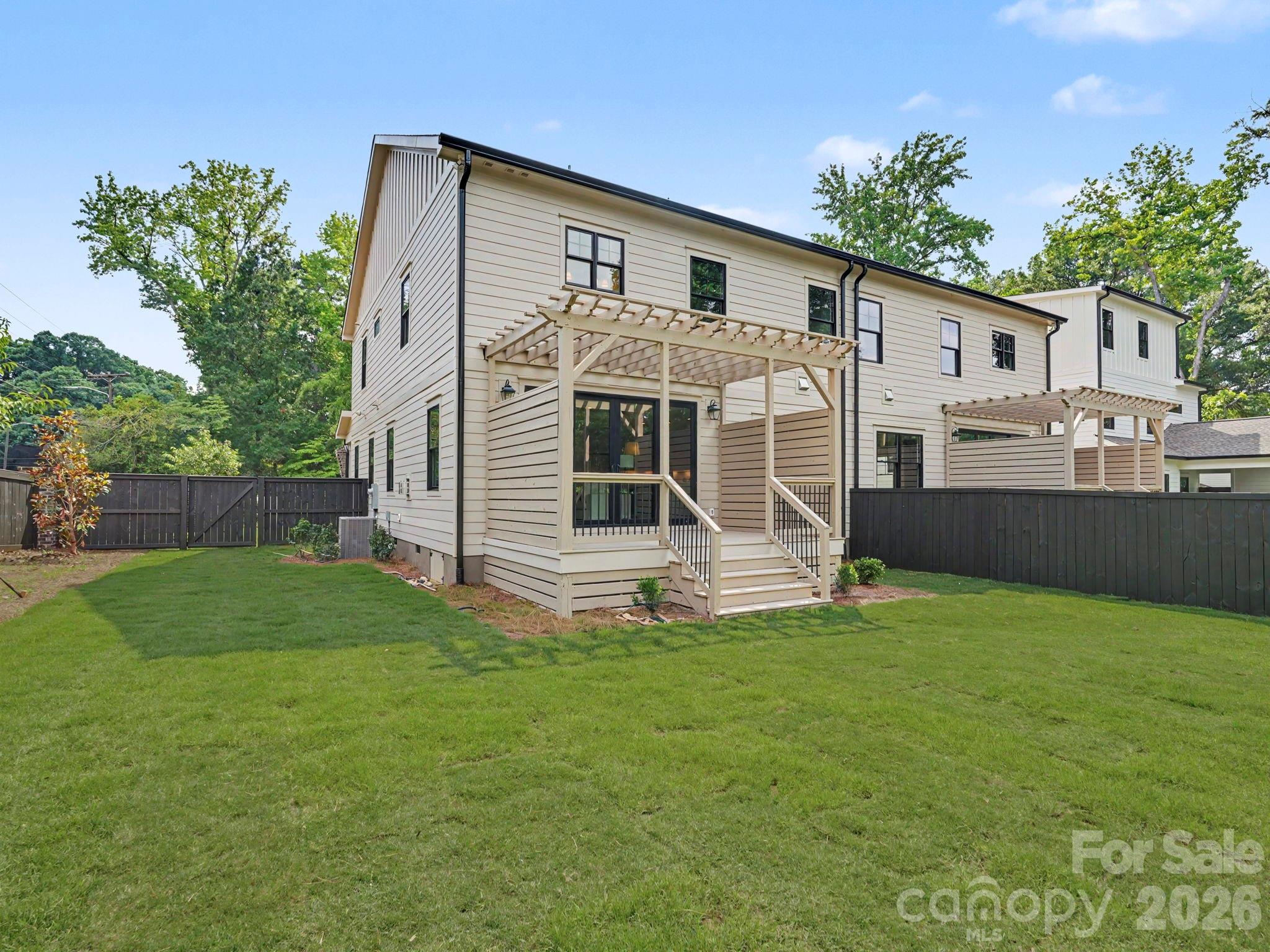 5971 Gate Post Road Charlotte, NC 28211 - Photo 34 of 39 Gallery Image 34