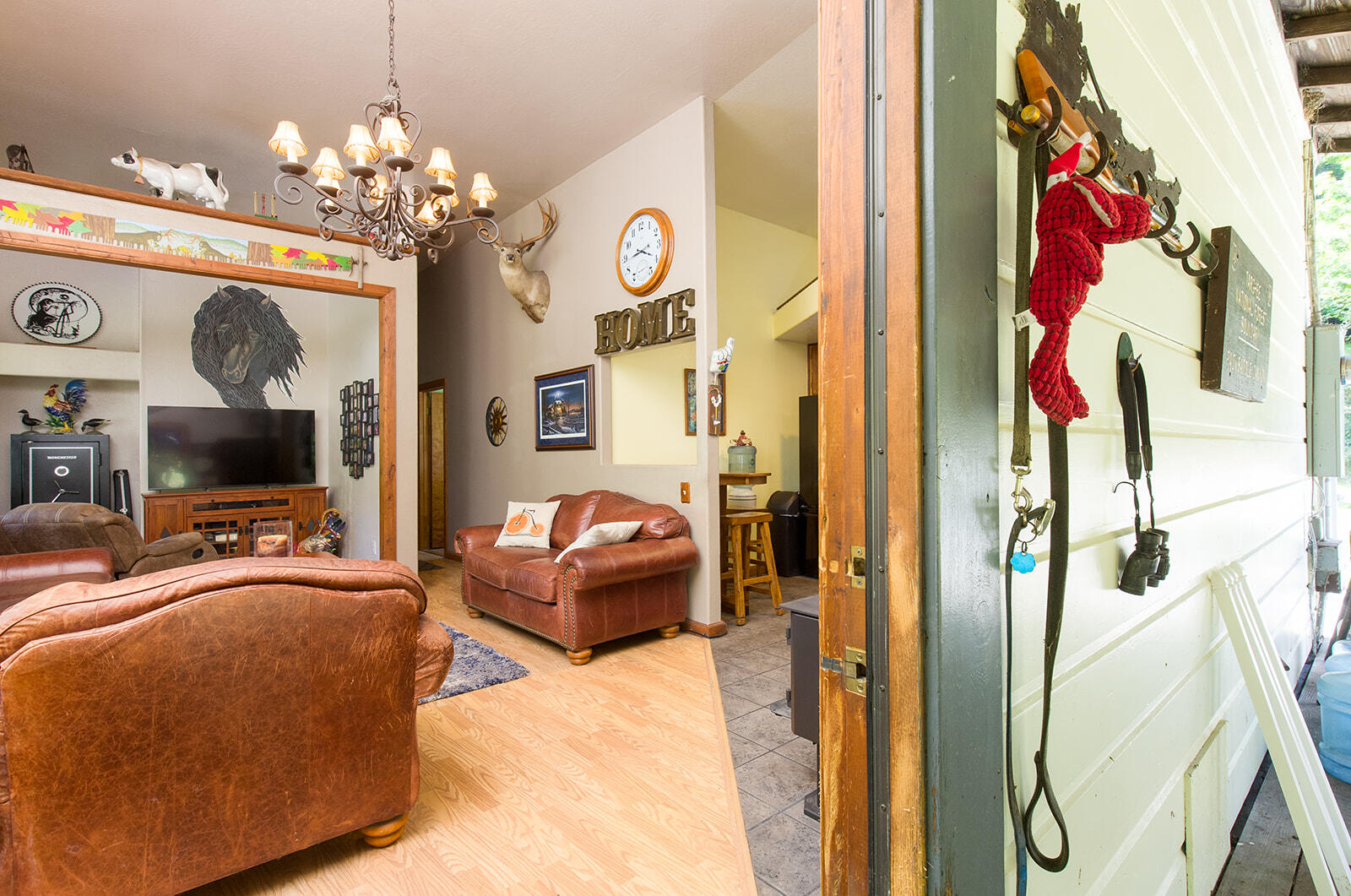 8472 Elk River Road Eureka, CA 95503 - Photo 12 of 46