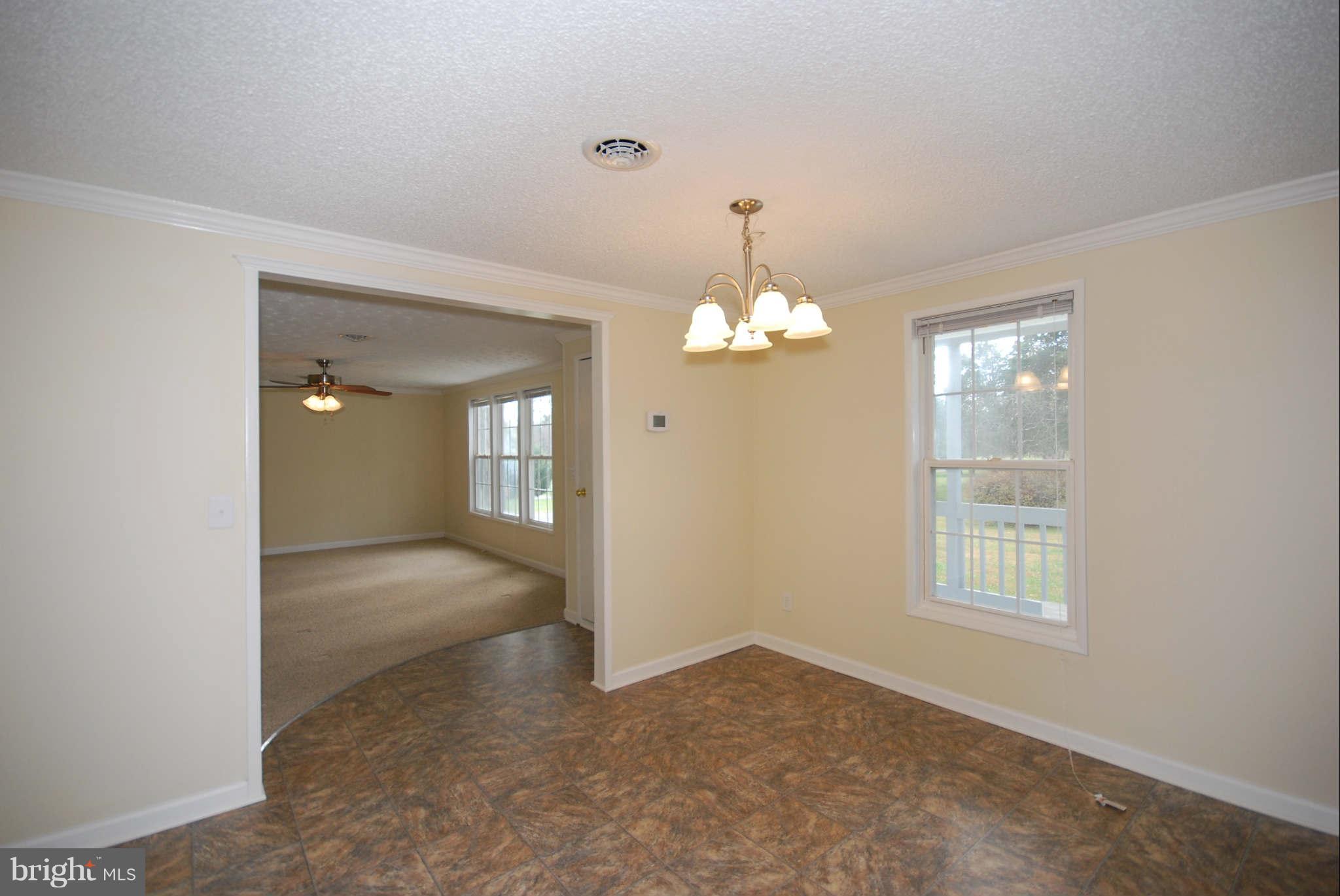 275 Bluff Road Strasburg, VA 22657 - Photo 18 of 26 Dining Room