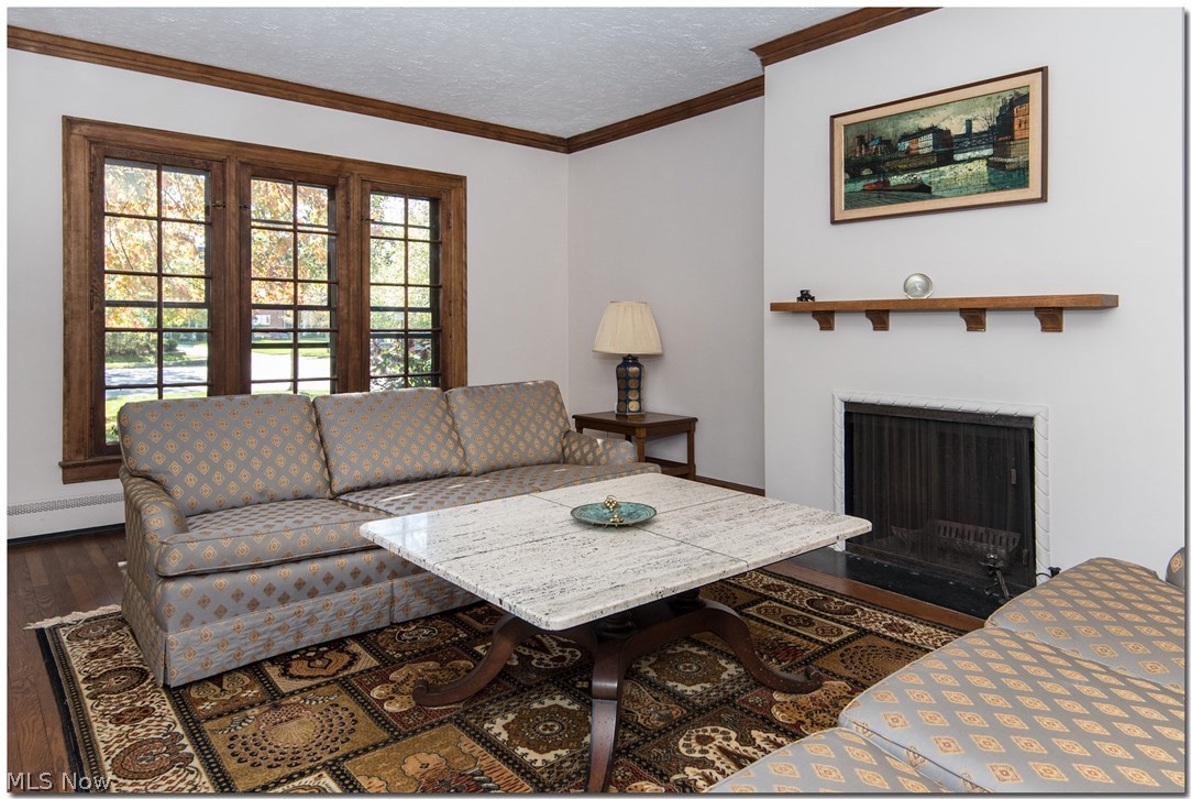 3366 Dorchester Road Cleveland, OH 44120 - Photo 3 of 30