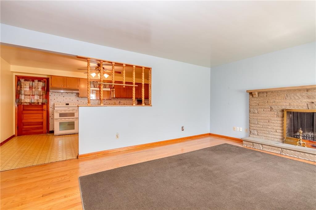 451 Holt Road Aliquippa, PA 15001 - Photo 3 of 13 Gallery Image 3