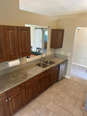 $2,600 | 4514 Sanibel Way, Bradenton, FL 34203