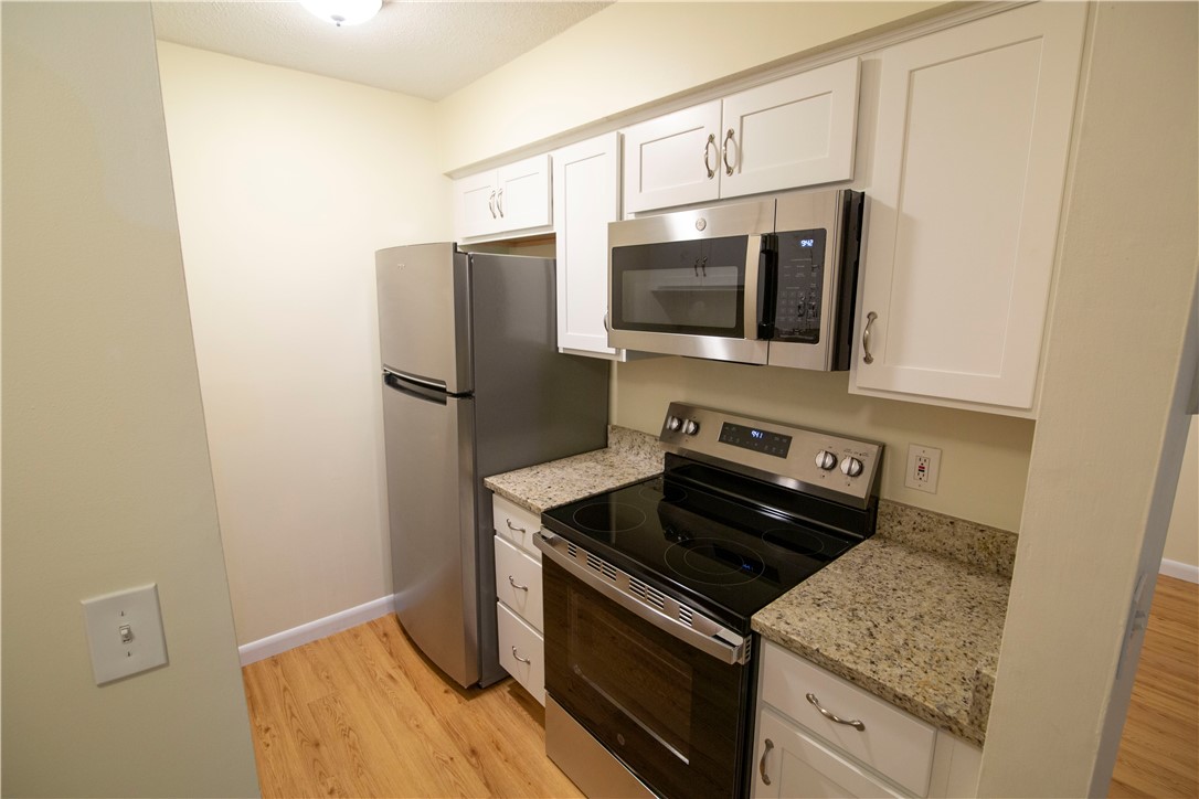 25 School Street, Unit 4 Westerly, RI 02891 - Photo 5 of 16 Gallery Image 5