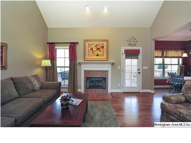 425 Ramsgate Drive Alabaster, AL 35114 - Photo 6 of 23