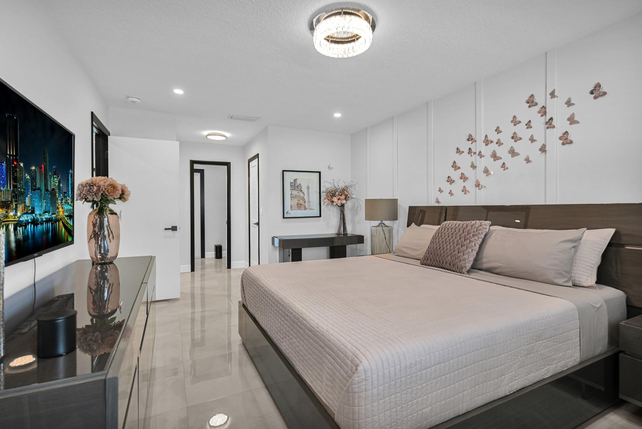 1071 Northwest 8th Street Boca Raton, FL 33486 - Photo 14 of 33 Photo 14