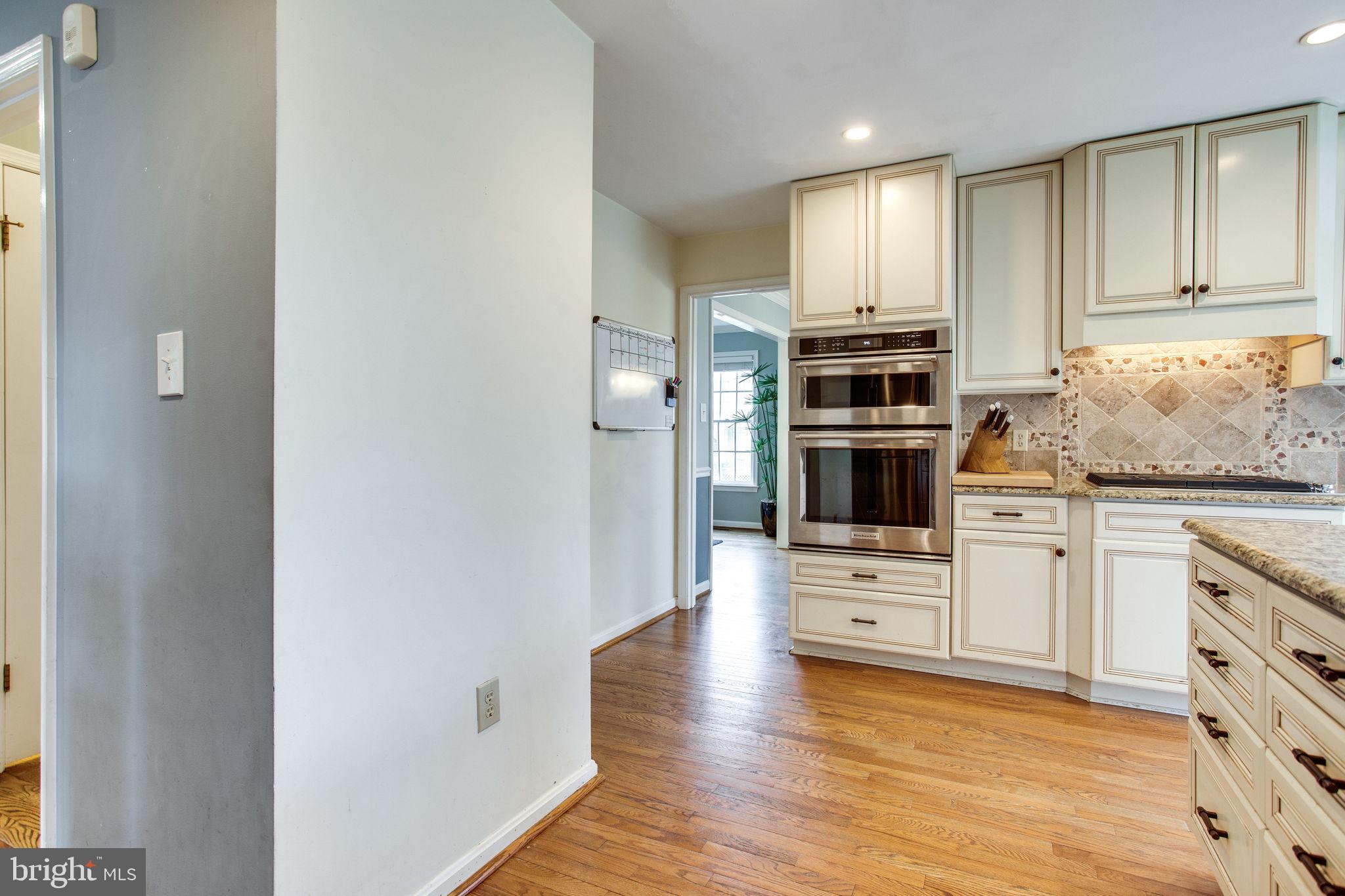 3329 Edgewood Road Kensington, MD 20895 - Photo 22 of 68 Gallery Image 22