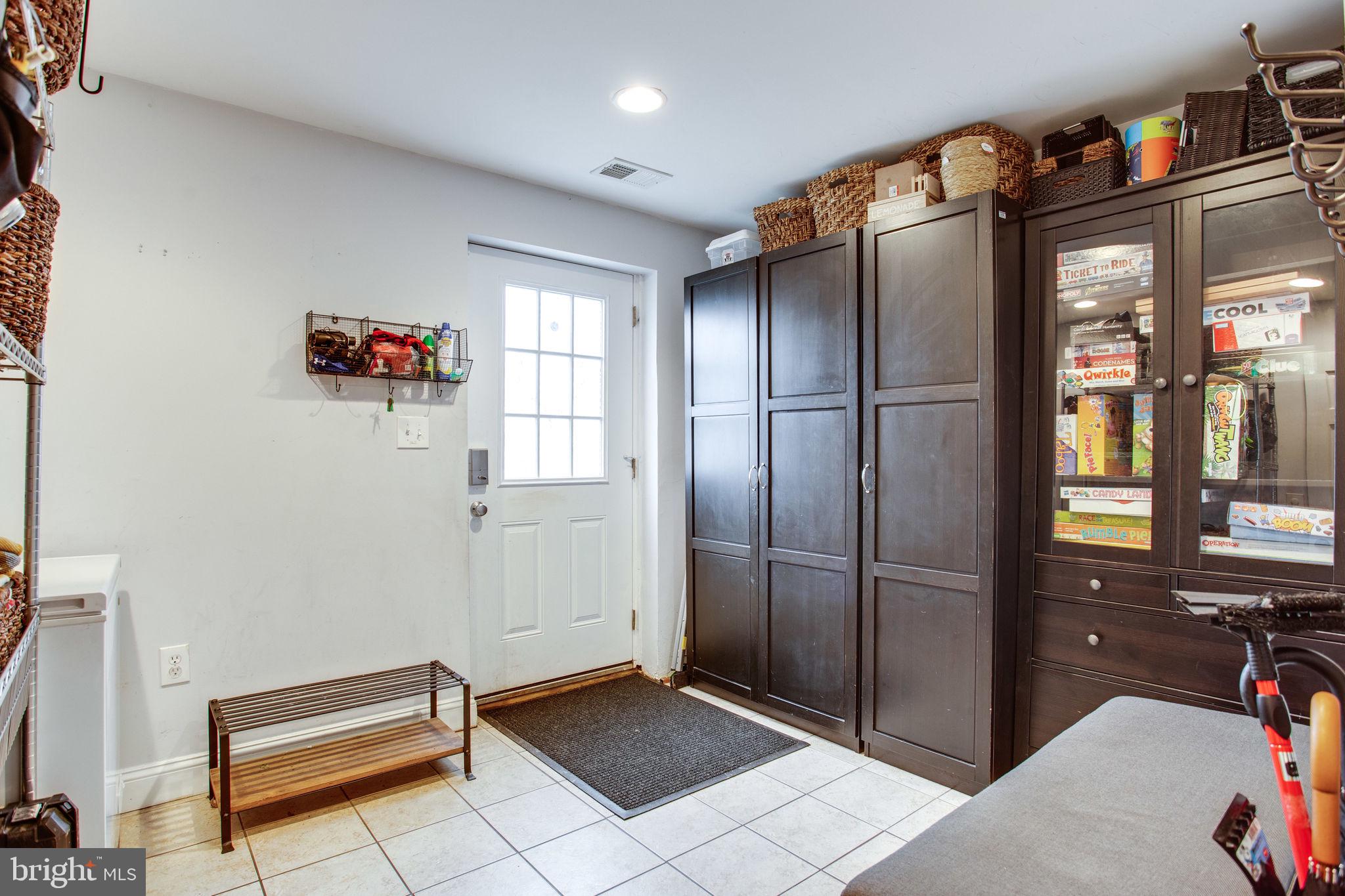 3329 Edgewood Road Kensington, MD 20895 - Photo 60 of 68 Mud room with exterior entrance!