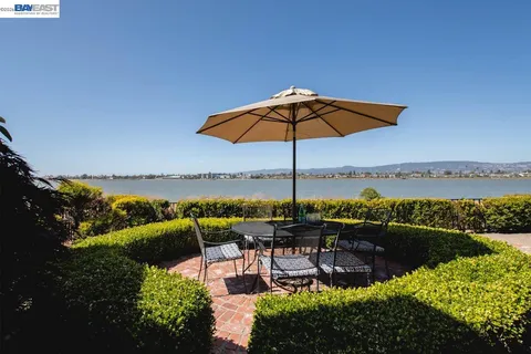 $1,995,000 | 2857 Sea View Parkway, Alameda, CA 94502
