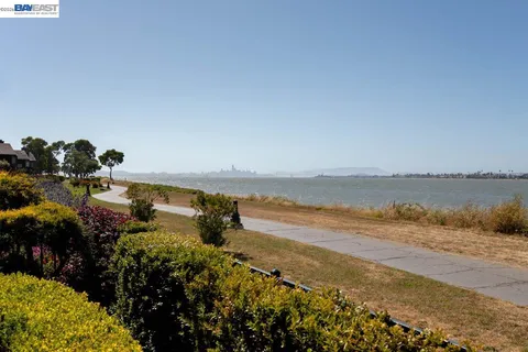 $1,995,000 | 2857 Sea View Parkway, Alameda, CA 94502