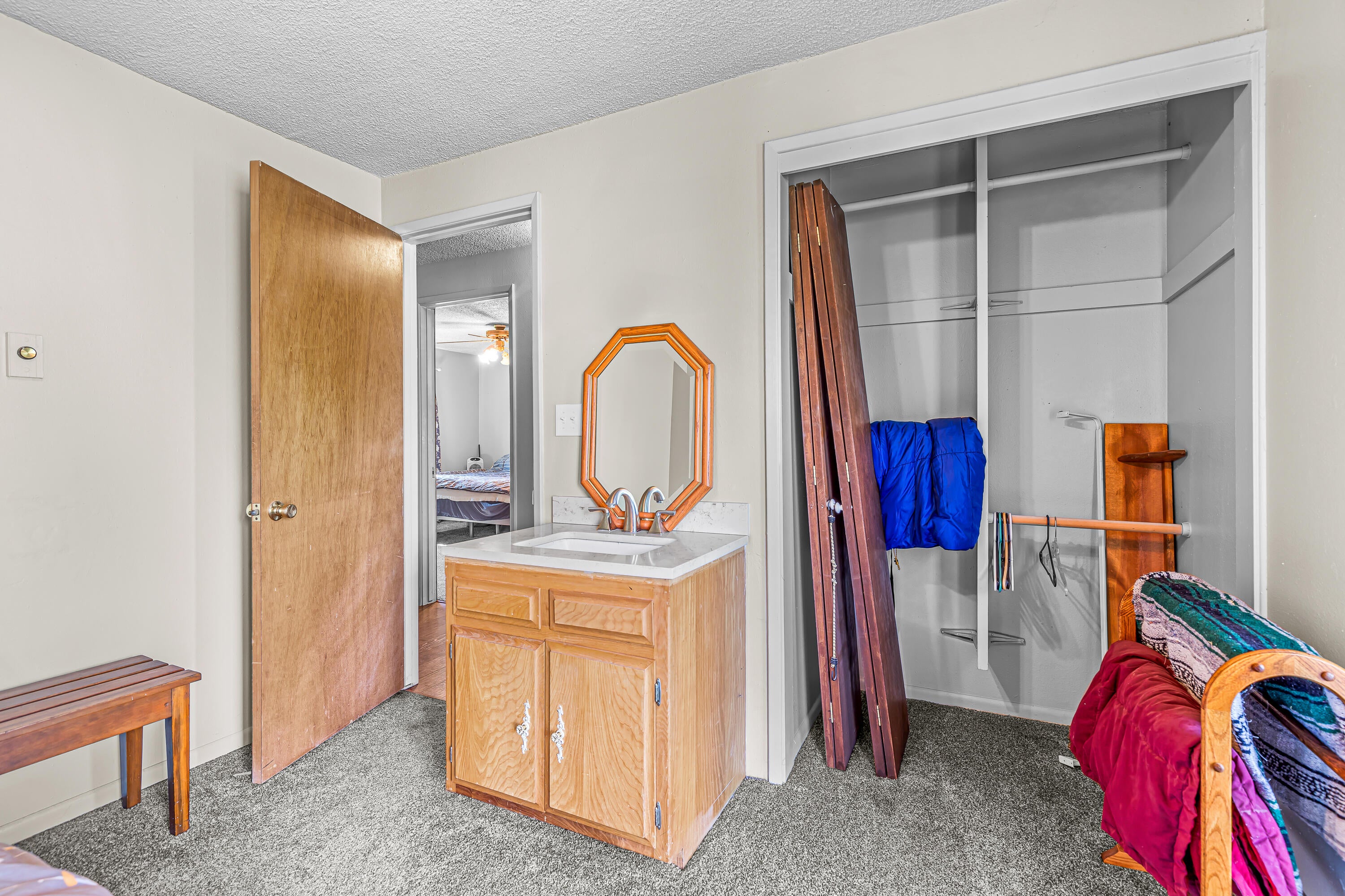 17200 Jones Road White City, OR 97503 - Photo 17 of 51 Bedroom #2.