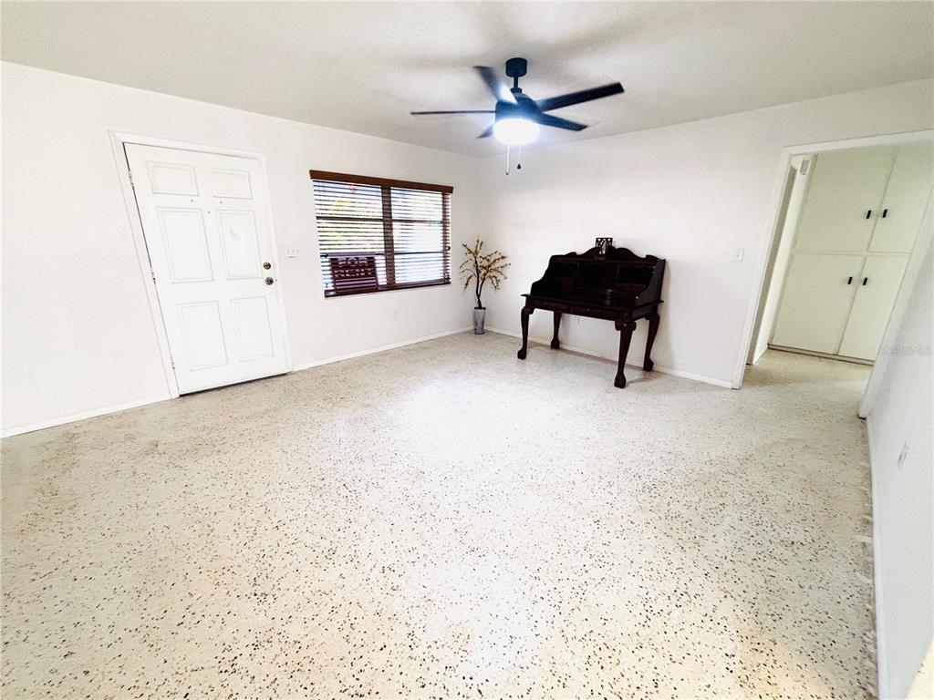 6125 Beacon Point Drive Weeki Wachee, FL 34607 - Photo 10 of 26
