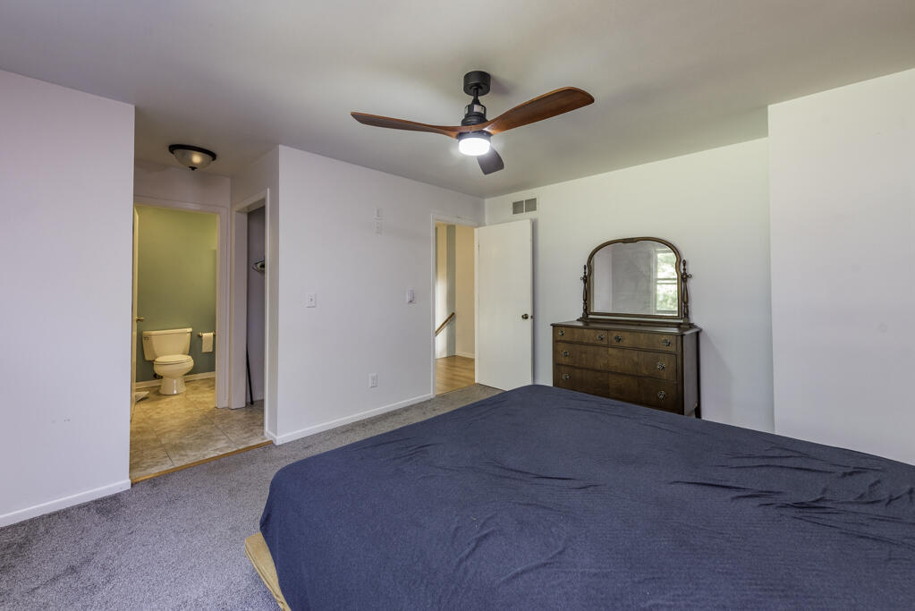 11211 8th Avenue Pleasant Prairie, WI 53158 - Photo 20 of 35 DSC_6659