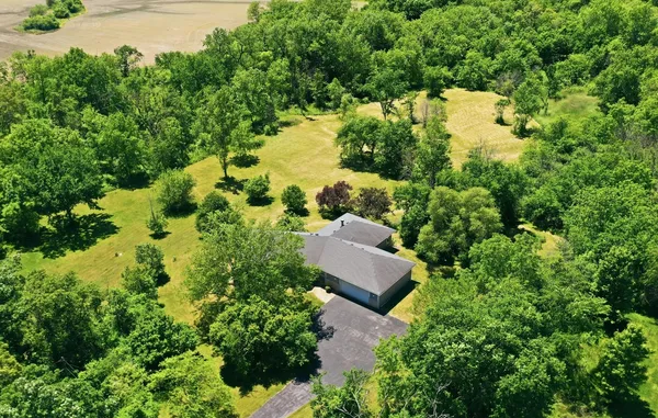 $400,000 | 24120 South Ashland Avenue, Crete, IL 60417