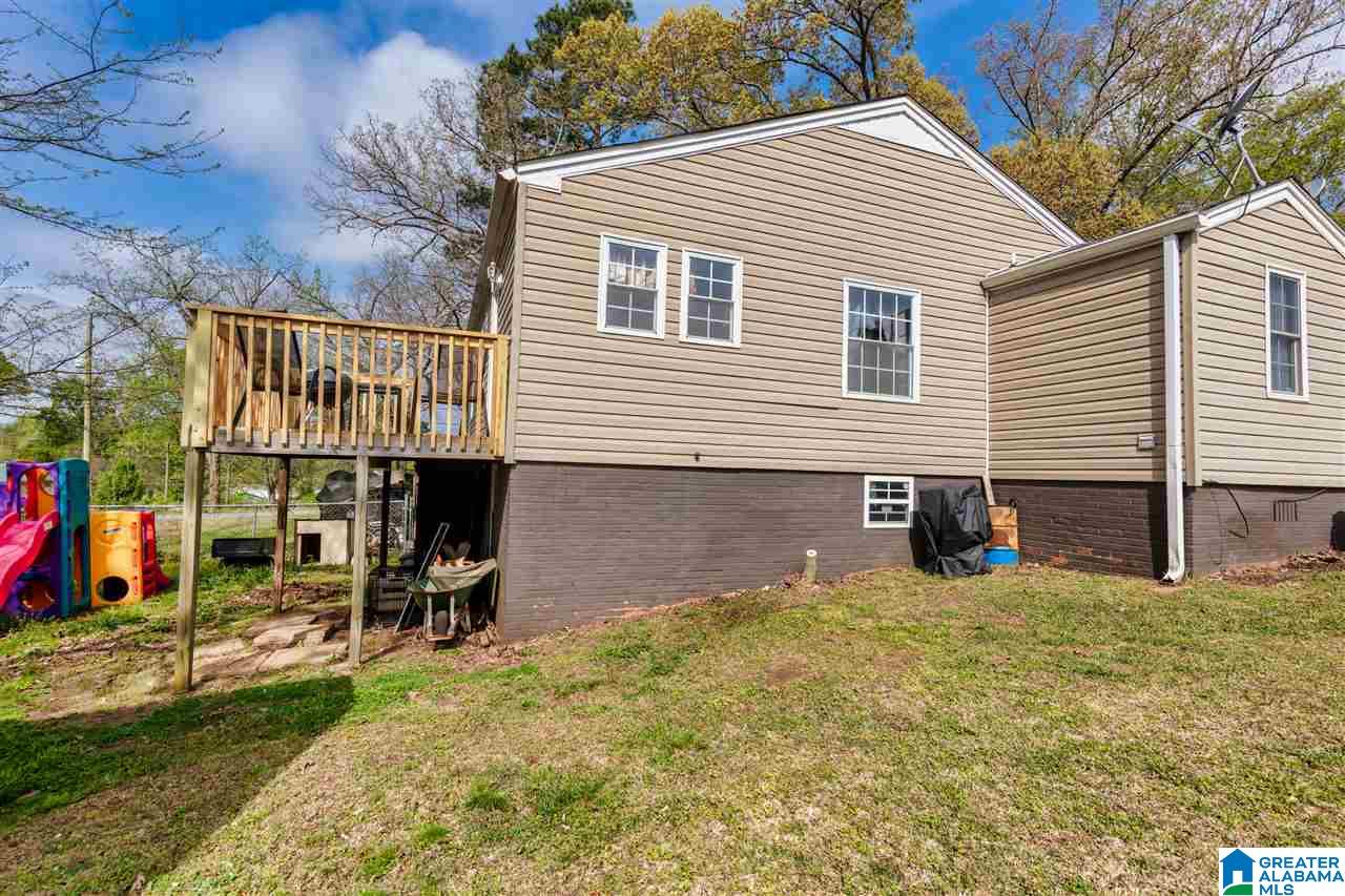 622 South Parkell Avenue Bessemer, AL 35023 - Photo 5 of 26