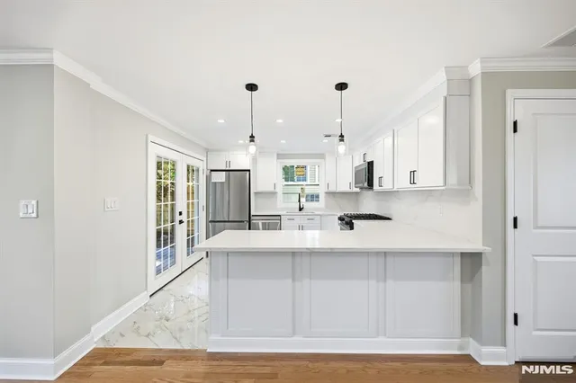 $1,088,000 | 30 West Lawn Road, Livingston, NJ 07039