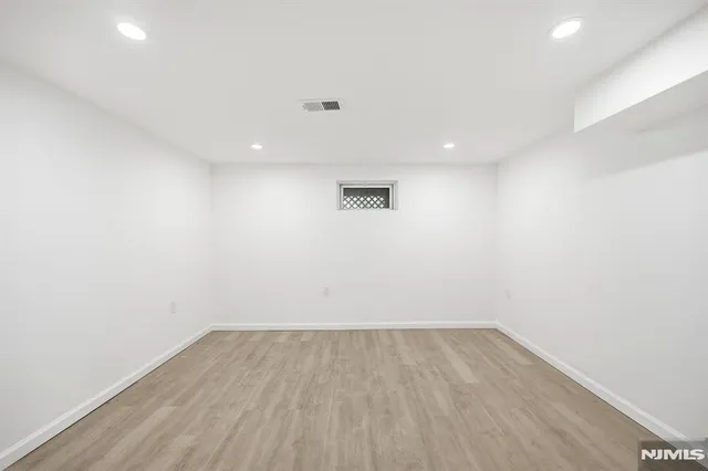 $1,088,000 | 30 West Lawn Road, Livingston, NJ 07039