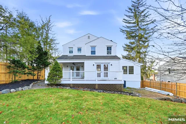 $1,088,000 | 30 West Lawn Road, Livingston, NJ 07039