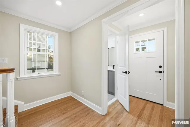 $1,088,000 | 30 West Lawn Road, Livingston, NJ 07039