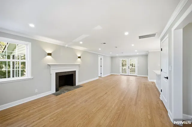 $1,088,000 | 30 West Lawn Road, Livingston, NJ 07039