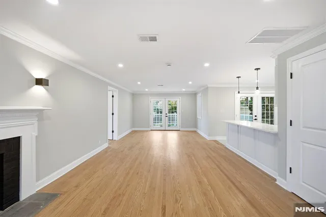 $1,088,000 | 30 West Lawn Road, Livingston, NJ 07039