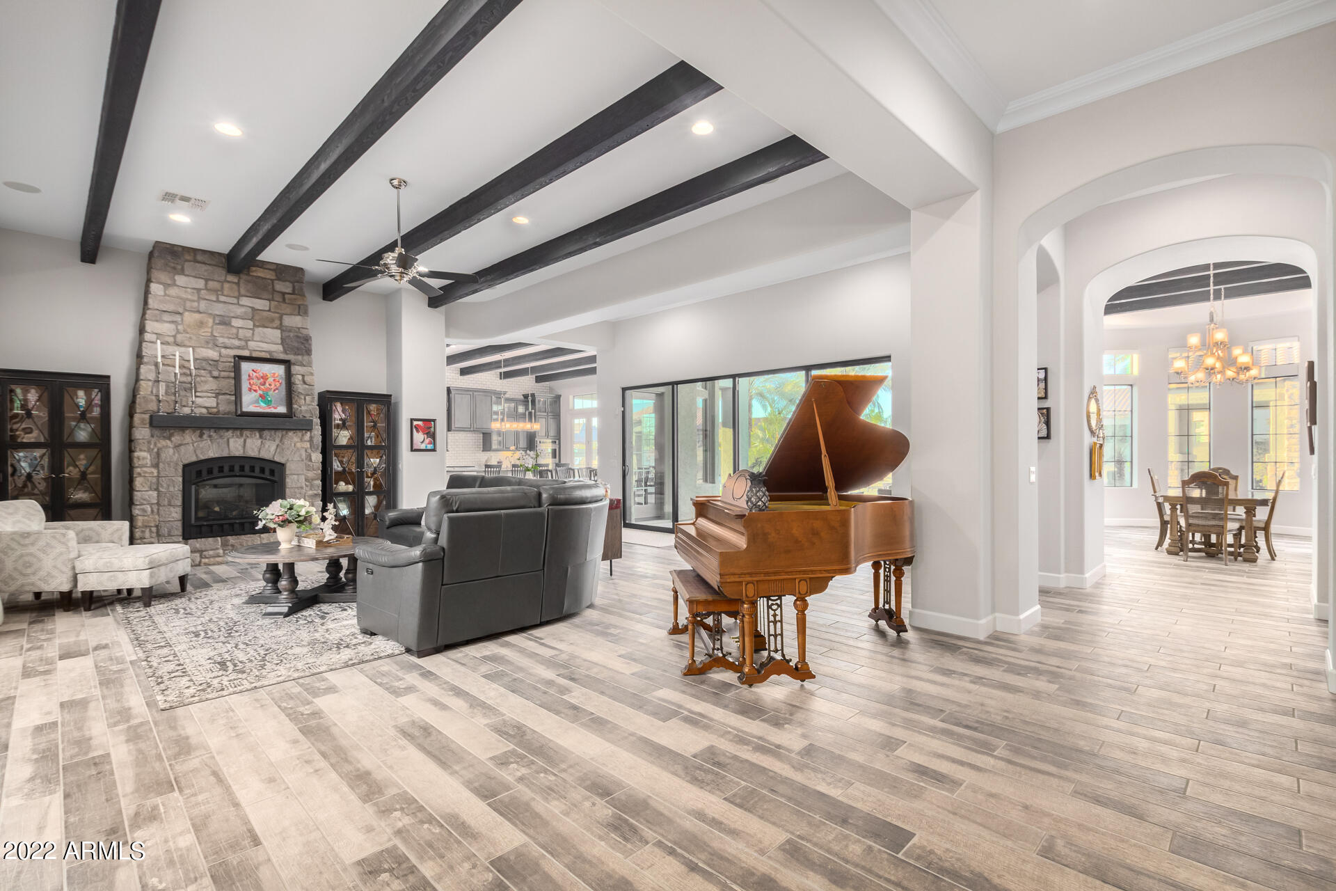 3246 East Knoll Circle Mesa, AZ 85213 - Photo 9 of 45 mesa arizona realtor