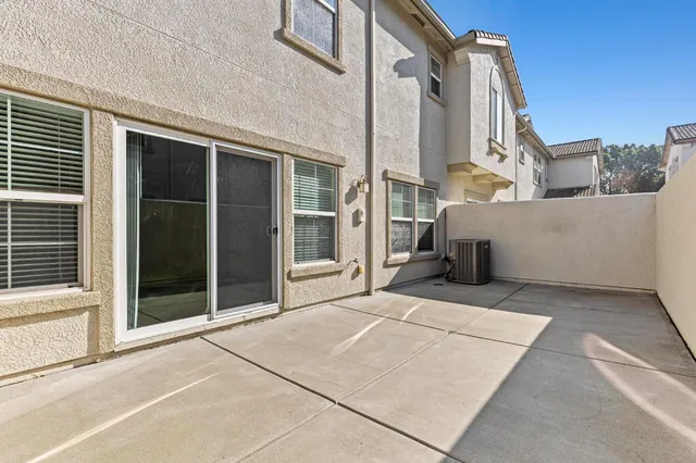 a view of an outdoor space and tv