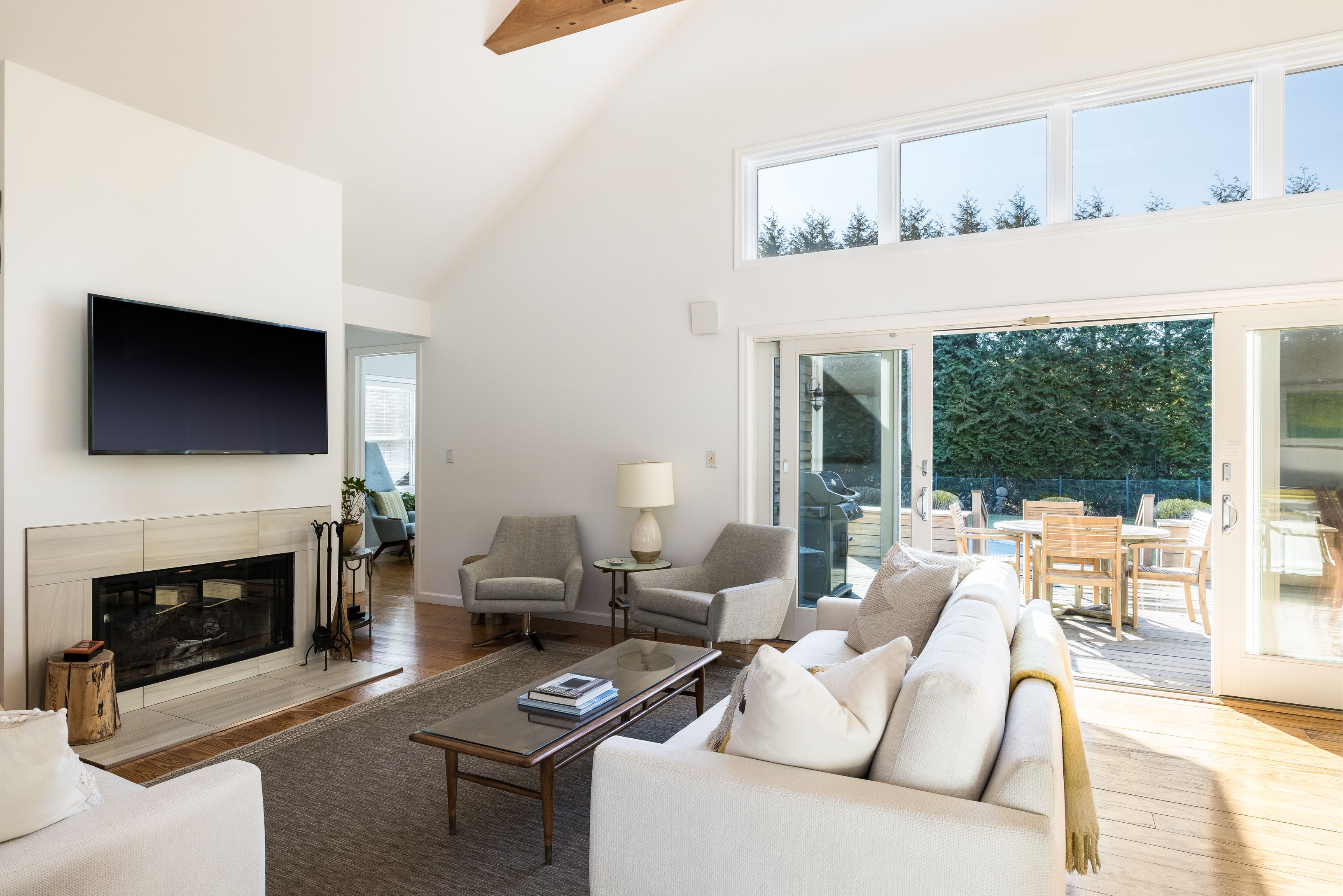 55 Hildreth Lane Bridgehampton, NY 11932 - Photo 4 of 20