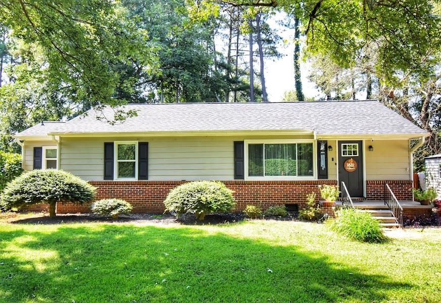 240 Sloans Grove Road Spartanburg, SC 29307 - Photo 1 of 21 Gallery Image 1