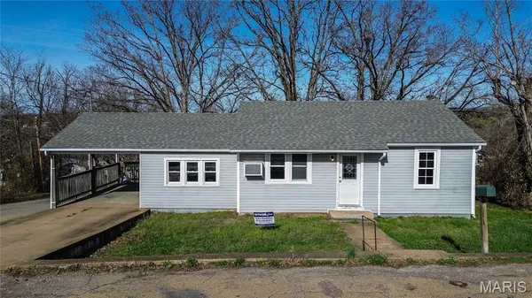 $109,000 | 109 Clara Avenue, Potosi, MO 63664