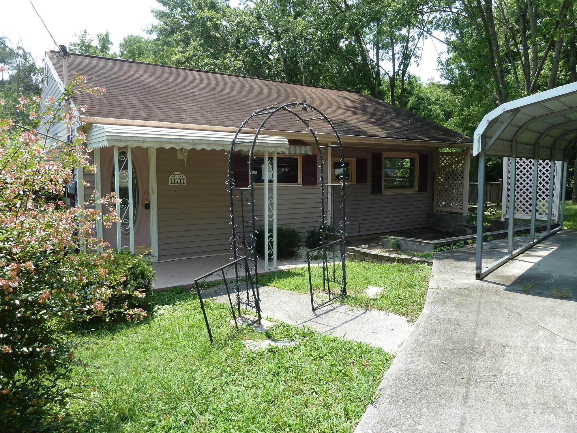 121 Johnson Road Oak Ridge, TN 37830 - Photo 13 of 37