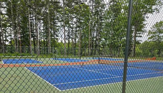 $409,900 | 76 Bartemus Trail, Nashua, NH 03063