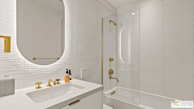 $4,950,000 | 2481 Cahuilla Hills Drive, Palm Springs, CA 92264