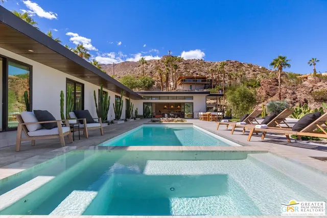 $4,950,000 | 2481 Cahuilla Hills Drive, Palm Springs, CA 92264