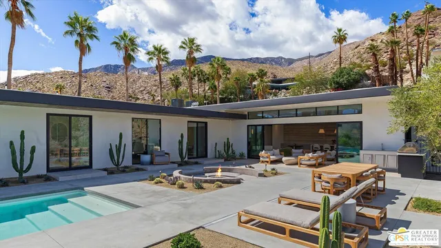 $4,950,000 | 2481 Cahuilla Hills Drive, Palm Springs, CA 92264