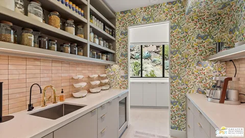 $4,950,000 | 2481 Cahuilla Hills Drive, Palm Springs, CA 92264