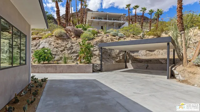 $4,950,000 | 2481 Cahuilla Hills Drive, Palm Springs, CA 92264