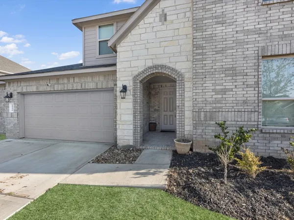 $3,300 | 20156 Bushwick Falls Drive, Montgomery, TX 77316