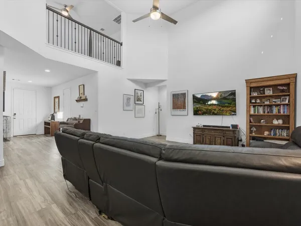 $3,300 | 20156 Bushwick Falls Drive, Montgomery, TX 77316