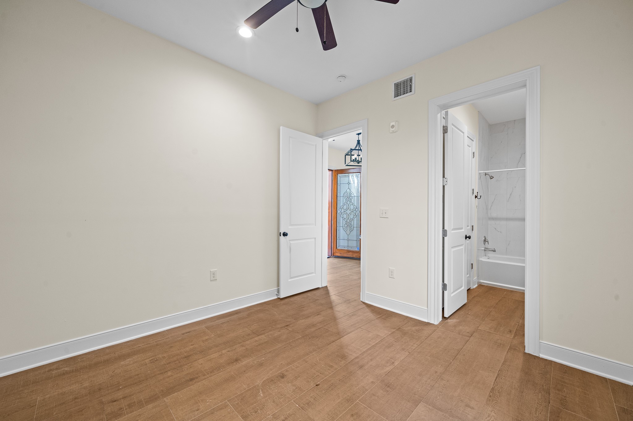 2218 Converse Street, Unit C Houston, TX 77006 - Photo 33 of 40
