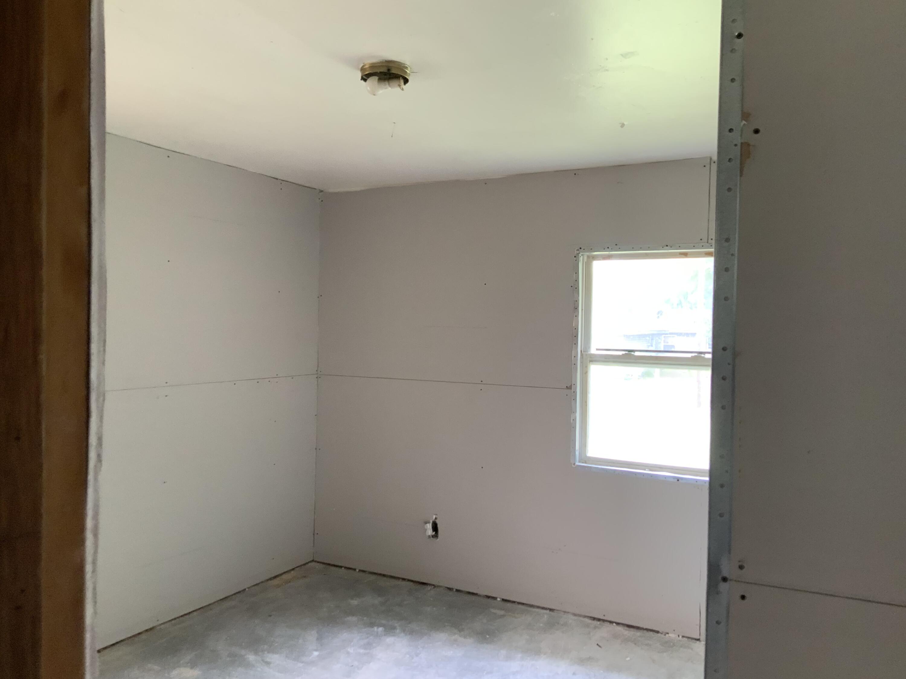 3966 Louisiana Street Gary, IN 46409 - Photo 12 of 40 3000x2250