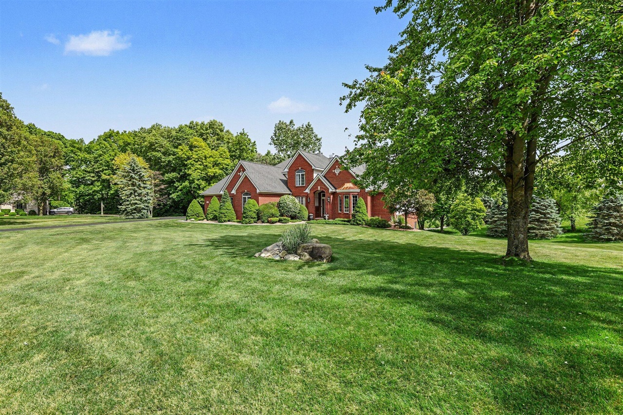 85 Timber Ridge Court Milan, MI 48160 - Photo 2 of 72
