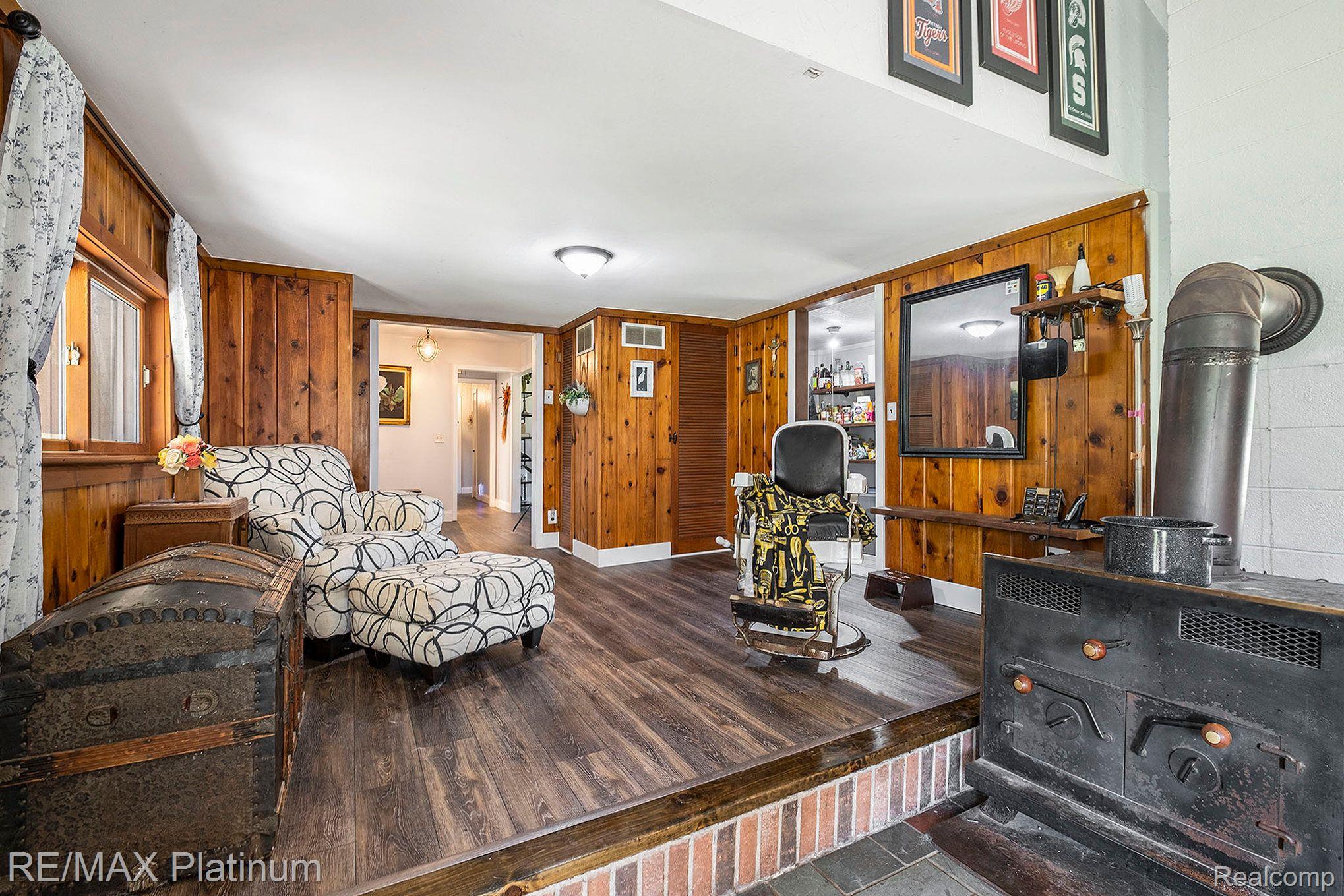 1720 Haines Road Lapeer, MI 48446 - Photo 13 of 28 Large spacious and open main living areas