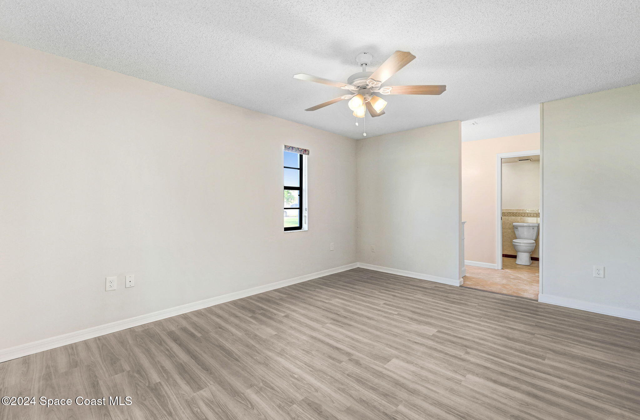 281 Sandy Run Melbourne, FL 32940 - Photo 22 of 69 56-web-or-mls-DSC_0444
