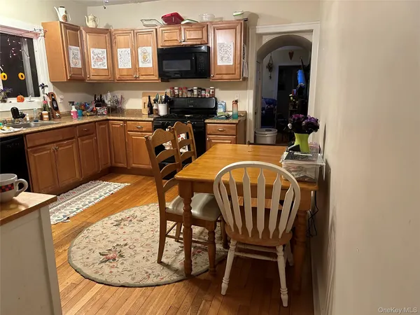 $3,000 | 19 6th Street, Bayville, NY 11709