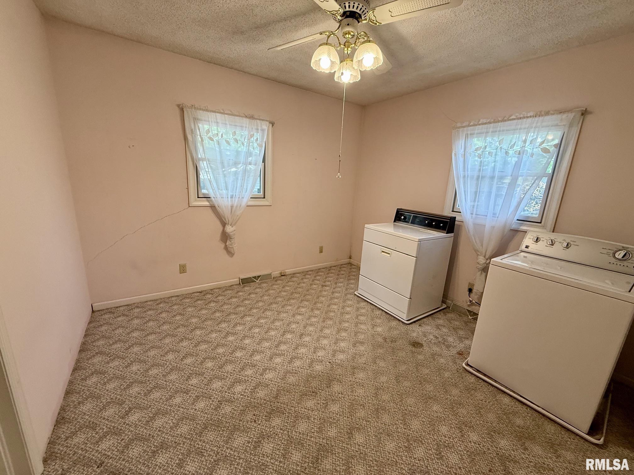 2452 South 5th Street Springfield, IL 62703 - Photo 15 of 23